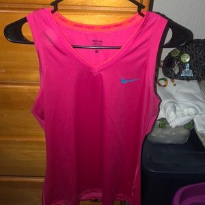 Nike pro top